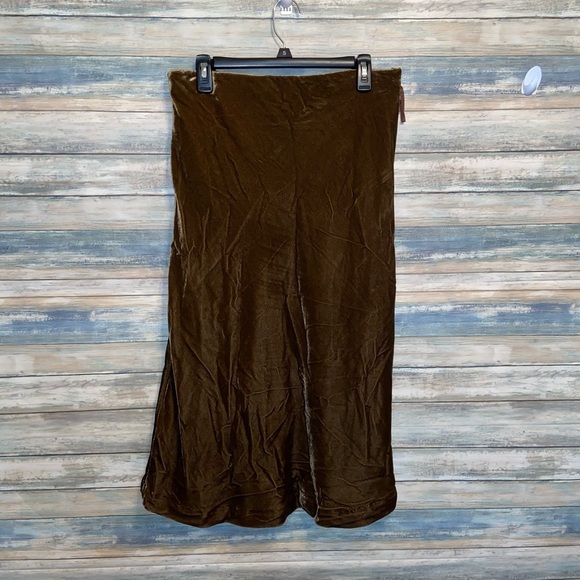 Anthropologie kelly velvet size large midi skirt - Picture 4 of 8